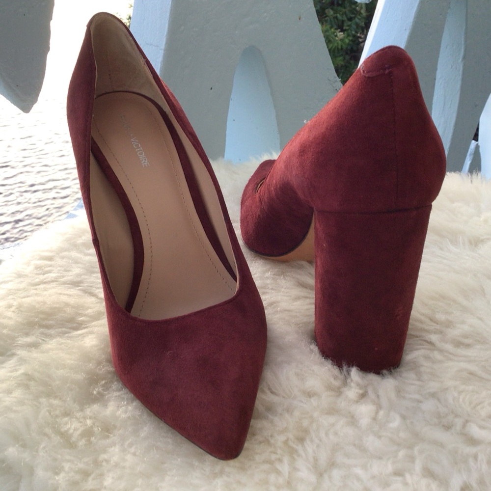 Pour La Victoire Suede Leather Celina Pumps Heels in Deep Cherry Size 7 1/2 - Picture 10 of 16
